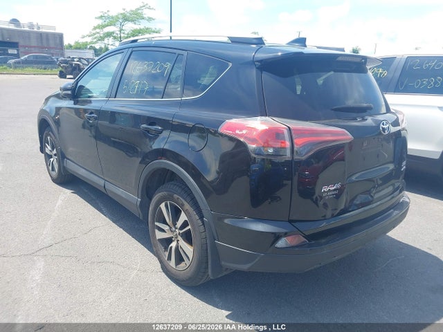 2016 Toyota Rav4 Xle მანქანა იყიდება აუქციონზე, vin: 2T3RFREV0GW512717, აუქციონის ნომერი: 12637209