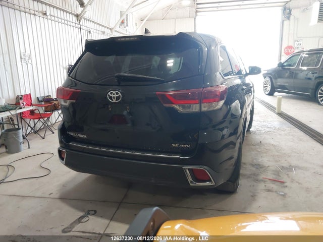 Toyota Highlander Xle 2019 5TDJZRFH8KS602687 Image 4