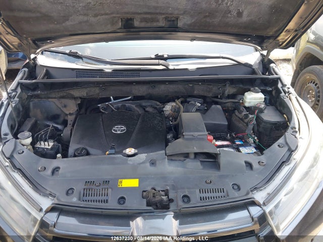 Toyota Highlander Xle 2019 5TDJZRFH8KS602687 Image 9