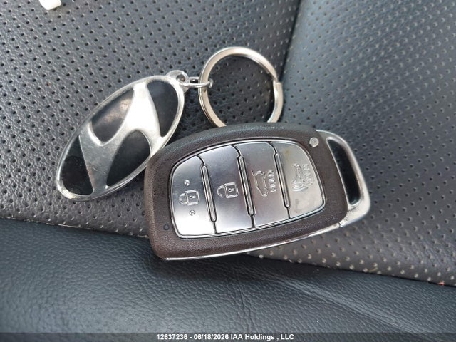 12637236 :رقم المزاد ، KM8J3CAL8MU332025 vin ، 2021 Hyundai Tucson Luxury مزاد بيع