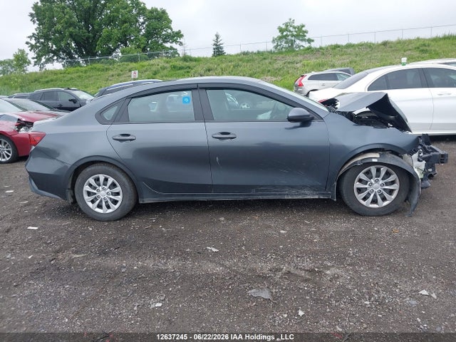 KIA Forte 2022 3KPF24AD0NE463297 Image 13