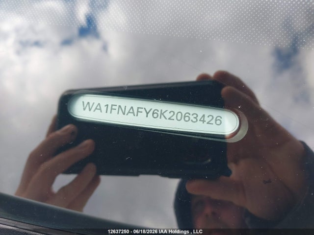 12637250 :رقم المزاد ، WA1FNAFY6K2063426 vin ، 2019 Audi Q5 45 Technik مزاد بيع