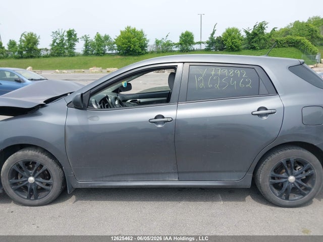 12625462 :رقم المزاد ، 2T1KU4EE6CC779892 vin ، 2012 Toyota Matrix مزاد بيع
