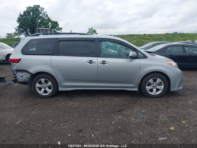 5TDKZ3DC5LS079848 Toyota SIENNA LE