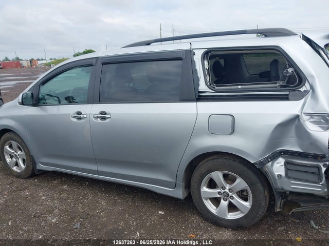 Toyota SIENNA LE 2020 5TDKZ3DC5LS079848 Image 15