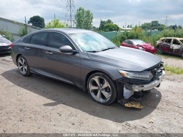2018 Honda Accord Touring მანქანა იყიდება აუქციონზე, vin: 1HGCV1F97JA800284, აუქციონის ნომერი: 12637272