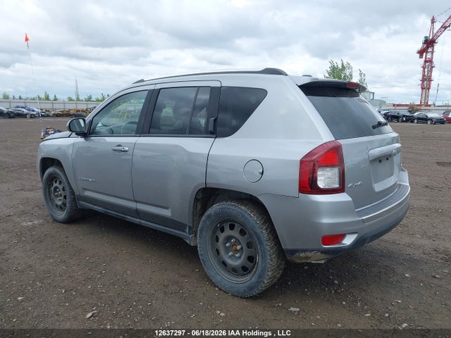 1C4NJDCB2ED765914 Jeep Compass Limited