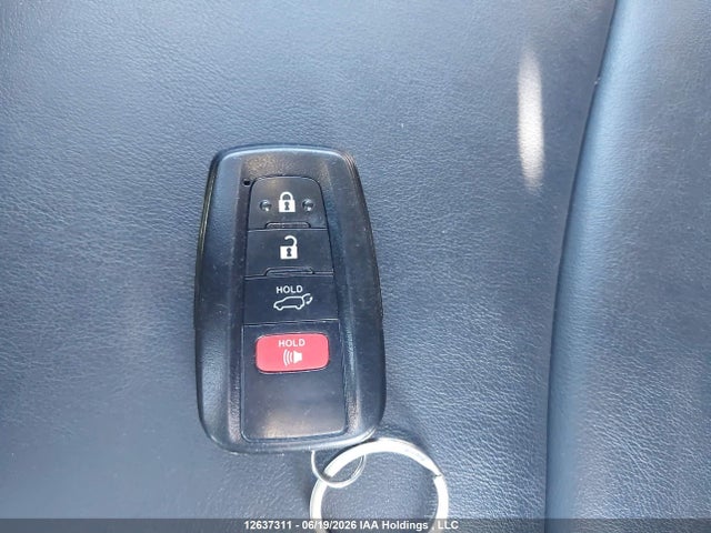2022 Toyota Rav4 Xle/xle Premium მანქანა იყიდება აუქციონზე, vin: 2T3R1RFV6NW256562, აუქციონის ნომერი: 12637311