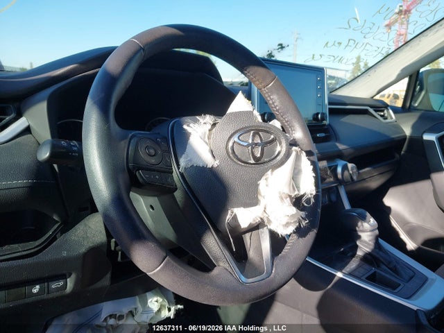 2022 Toyota Rav4 Xle/xle Premium მანქანა იყიდება აუქციონზე, vin: 2T3R1RFV6NW256562, აუქციონის ნომერი: 12637311