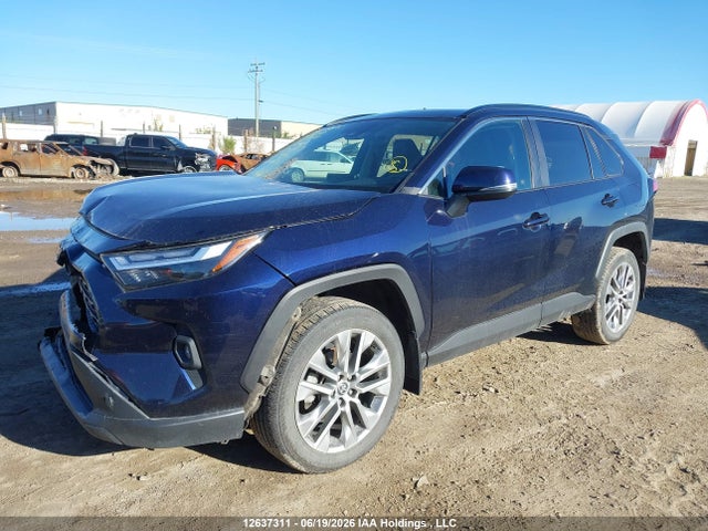2022 Toyota Rav4 Xle/xle Premium მანქანა იყიდება აუქციონზე, vin: 2T3R1RFV6NW256562, აუქციონის ნომერი: 12637311