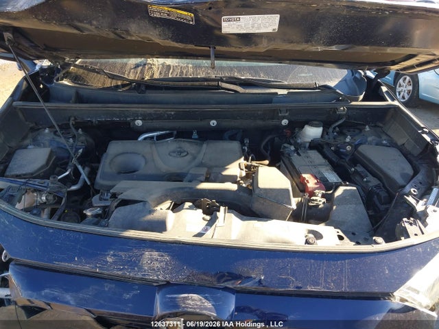 2022 Toyota Rav4 Xle/xle Premium მანქანა იყიდება აუქციონზე, vin: 2T3R1RFV6NW256562, აუქციონის ნომერი: 12637311