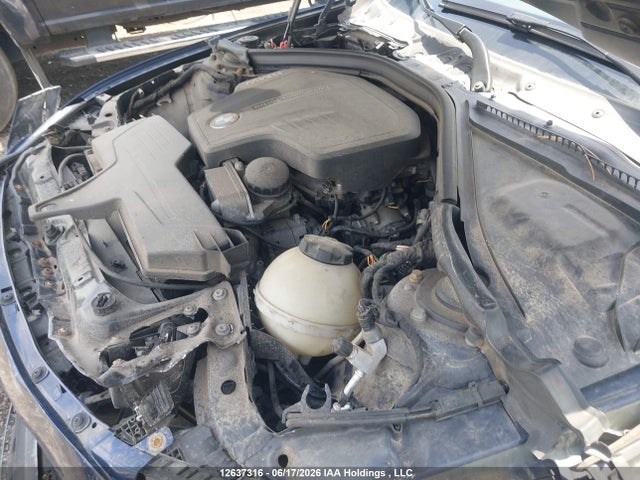 12637316 :رقم المزاد ، WBA8E3G50GNT79132 vin ، 2016 Bmw 328 Xi Sulev مزاد بيع