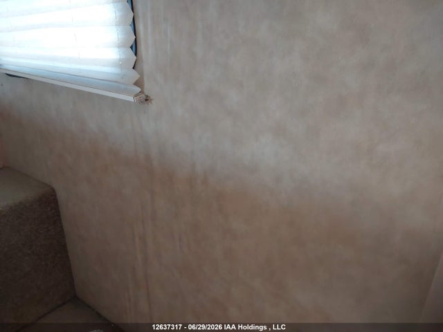 12637317 :رقم المزاد ، 4EZTP3129A8077087 vin ، 2010 Kz Inc. Kz Inc. مزاد بيع