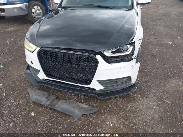 2013 Audi A4 2.0t მანქანა იყიდება აუქციონზე, vin: WAUBFCFL9DN039427, აუქციონის ნომერი: 12637334