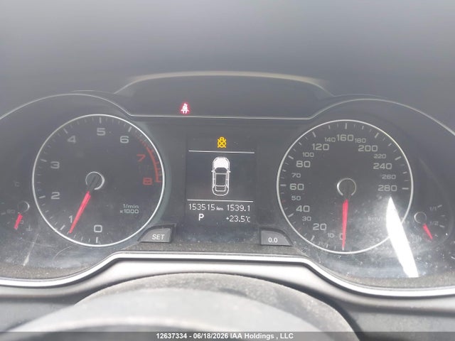 2013 Audi A4 2.0t მანქანა იყიდება აუქციონზე, vin: WAUBFCFL9DN039427, აუქციონის ნომერი: 12637334