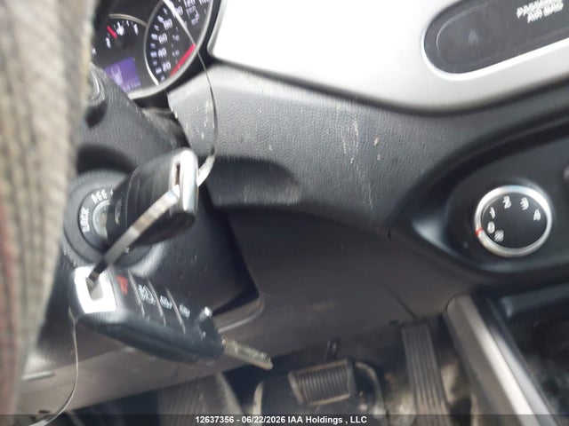 12637356 :رقم المزاد ، KNAHT8A3XH7180606 vin ، 2017 Kia Rondo مزاد بيع