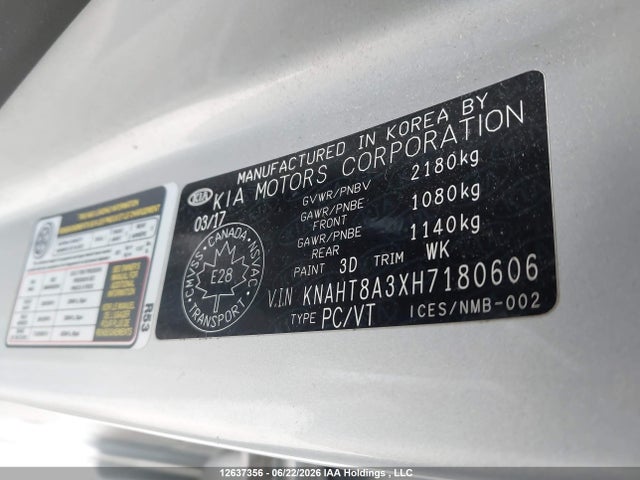 12637356 :رقم المزاد ، KNAHT8A3XH7180606 vin ، 2017 Kia Rondo مزاد بيع