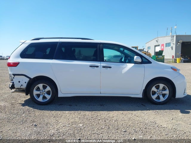 12637412 :رقم المزاد ، 5TDZZ3DC4LS074459 vin ، 2020 Toyota Sienna L مزاد بيع
