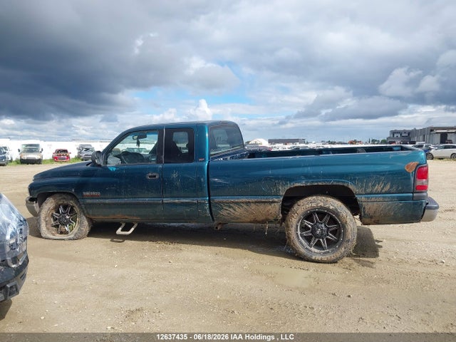 1999 Dodge Ram 2500 მანქანა იყიდება აუქციონზე, vin: 3B7KC2365XG222289, აუქციონის ნომერი: 12637435