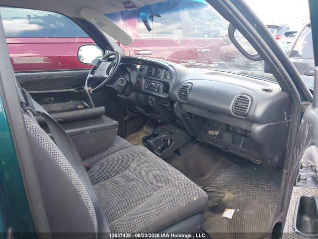 1999 Dodge Ram 2500 მანქანა იყიდება აუქციონზე, vin: 3B7KC2365XG222289, აუქციონის ნომერი: 12637435