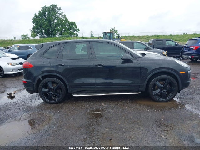 WP1AA2A27GKA38030 Porsche Cayenne