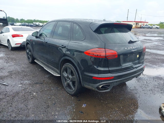 WP1AA2A27GKA38030 Porsche Cayenne