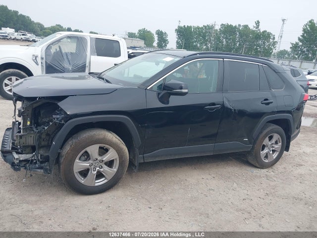 Продажа на аукционе авто 2023 Toyota Rav4 Xle/woodland Edition, vin: 2T3RWRFV4PW161728, номер лота: 12637466
