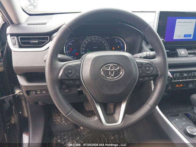 Продажа на аукционе авто 2023 Toyota Rav4 Xle/woodland Edition, vin: 2T3RWRFV4PW161728, номер лота: 12637466