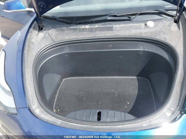 5YJ3E1EB7KF367741 Tesla Model 3 Long Range/performance