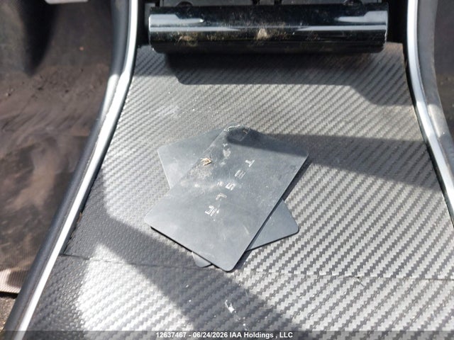 5YJ3E1EB7KF367741 Tesla Model 3 Long Range/performance