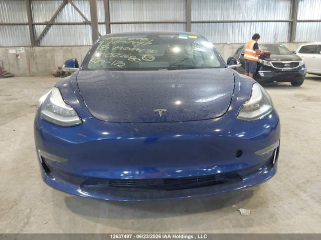 Tesla Model 3 Long Range/mid Range 2018 5YJ3E1EA1JF022680 Image 13