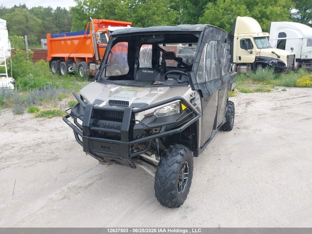 12637503 :رقم المزاد ، 4XARVE992J8032398 vin ، 2018 Polaris Ranger Crew Xp 1000 Eps مزاد بيع