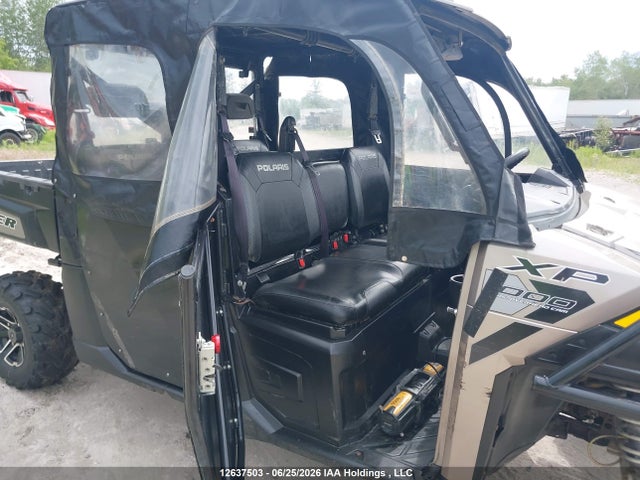12637503 :رقم المزاد ، 4XARVE992J8032398 vin ، 2018 Polaris Ranger Crew Xp 1000 Eps مزاد بيع