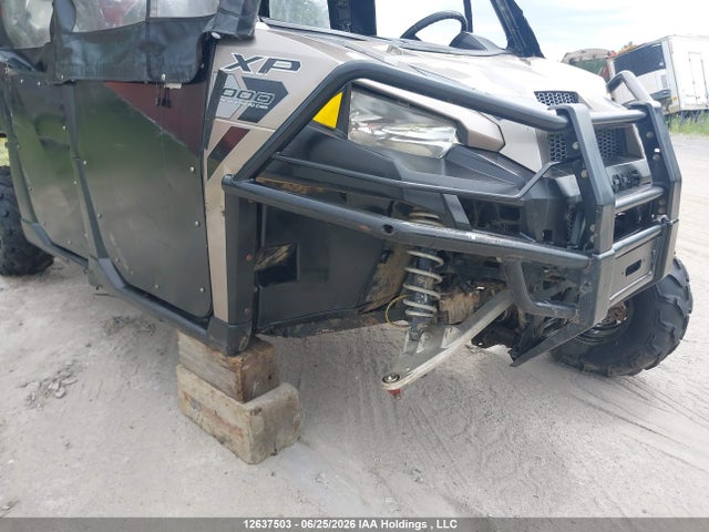 12637503 :رقم المزاد ، 4XARVE992J8032398 vin ، 2018 Polaris Ranger Crew Xp 1000 Eps مزاد بيع