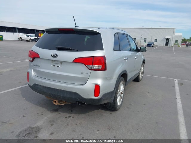 KIA SORENTO EX 2015 5XYKUDA76FG610410 Image 4