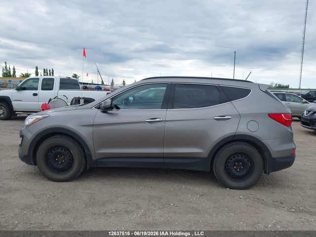 12637516 :رقم المزاد ، 5XYZU3LB7DG078687 vin ، 2013 Hyundai Santa Fe Sport مزاد بيع