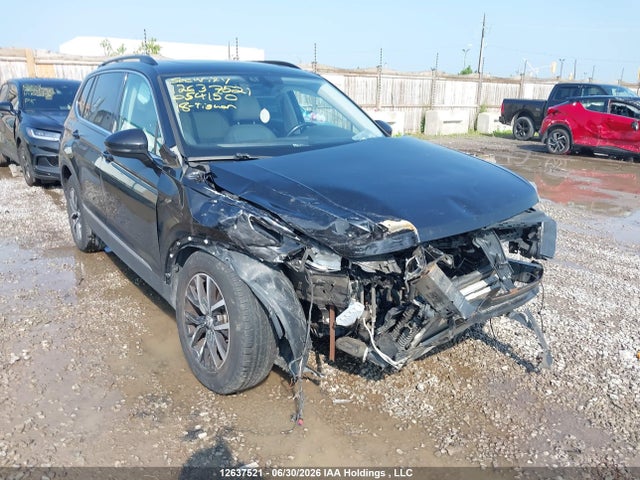 2018 Volkswagen Tiguan Comfortline მანქანა იყიდება აუქციონზე, vin: 3VV2B7AX2JM054150, აუქციონის ნომერი: 12637521
