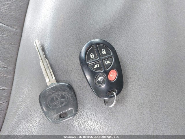 2008 Toyota Sienna Le 7 Passenger მანქანა იყიდება აუქციონზე, vin: 5TDZK23C98S110637, აუქციონის ნომერი: 12637526