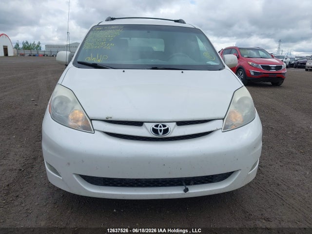2008 Toyota Sienna Le 7 Passenger მანქანა იყიდება აუქციონზე, vin: 5TDZK23C98S110637, აუქციონის ნომერი: 12637526