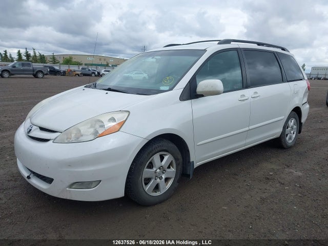 2008 Toyota Sienna Le 7 Passenger მანქანა იყიდება აუქციონზე, vin: 5TDZK23C98S110637, აუქციონის ნომერი: 12637526