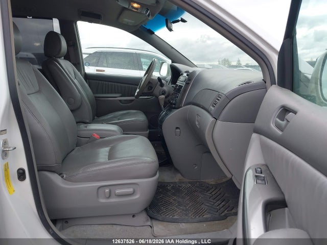 2008 Toyota Sienna Le 7 Passenger მანქანა იყიდება აუქციონზე, vin: 5TDZK23C98S110637, აუქციონის ნომერი: 12637526