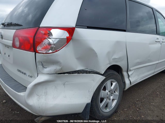 2008 Toyota Sienna Le 7 Passenger მანქანა იყიდება აუქციონზე, vin: 5TDZK23C98S110637, აუქციონის ნომერი: 12637526
