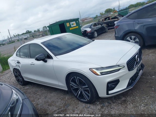 7JR102TM3MG112983 Volvo S60 T5 R-design