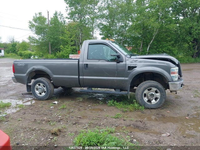 12637529 :رقم المزاد ، 1FTNF2B56AEA54576 vin ، 2010 Ford F-250 Xl/xlt مزاد بيع