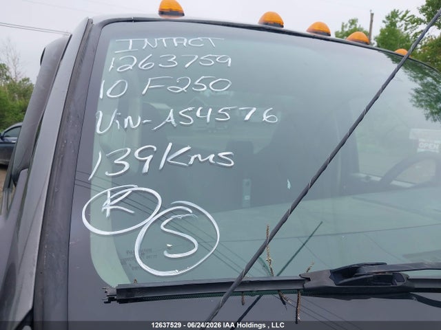 12637529 :رقم المزاد ، 1FTNF2B56AEA54576 vin ، 2010 Ford F-250 Xl/xlt مزاد بيع