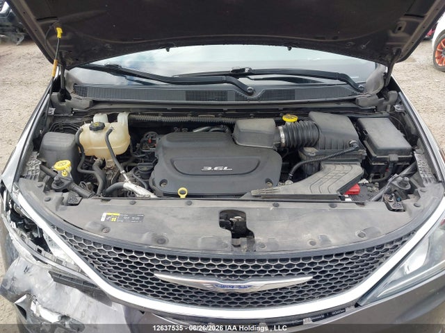 Продаж на аукціоні авто 2018 Chrysler Pacifica Touring-l Plus, vin: 2C4RC1EG2JR117533, номер лоту: 12637535