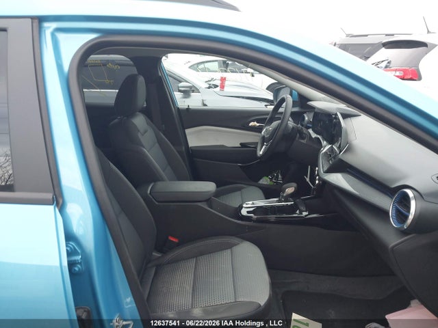 Chevrolet TRAX 1LT 2026 KL77LHE23TC077413 Image 5