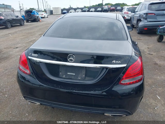 2016 Mercedes-benz C 300 4matic მანქანა იყიდება აუქციონზე, vin: 55SWF4KB0GU143829, აუქციონის ნომერი: 12637546