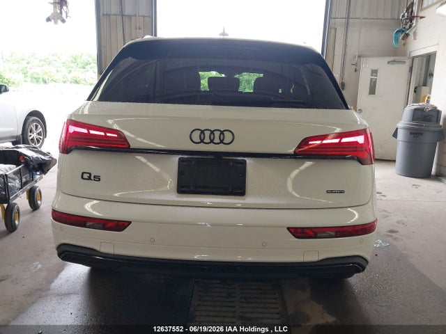 WA1ABAFY0P2192661 Audi Q5 40 Komfort