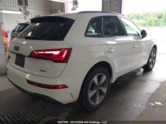 WA1ABAFY0P2192661 Audi Q5 40 Komfort